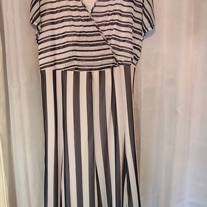 NWOT, Plus size dress, navy and white